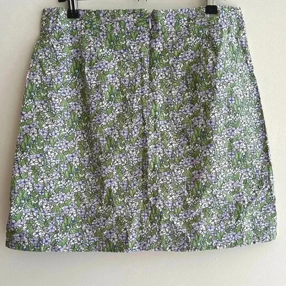 American Eagle Outfitters Stretch Floral Mini Skirt, Purple and Green, Size 4 - Picture 13 of 16
